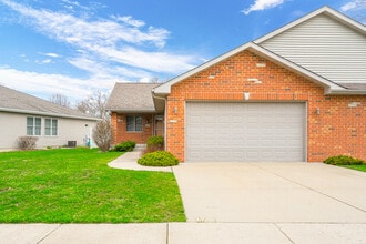 Building Photo - 250-260 S McGinty St