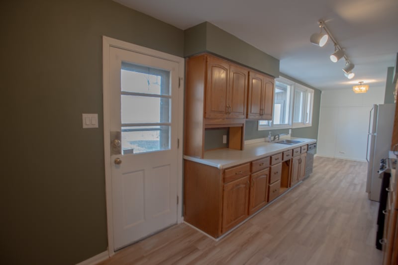 Building Photo - 1500 SW Clontarf St