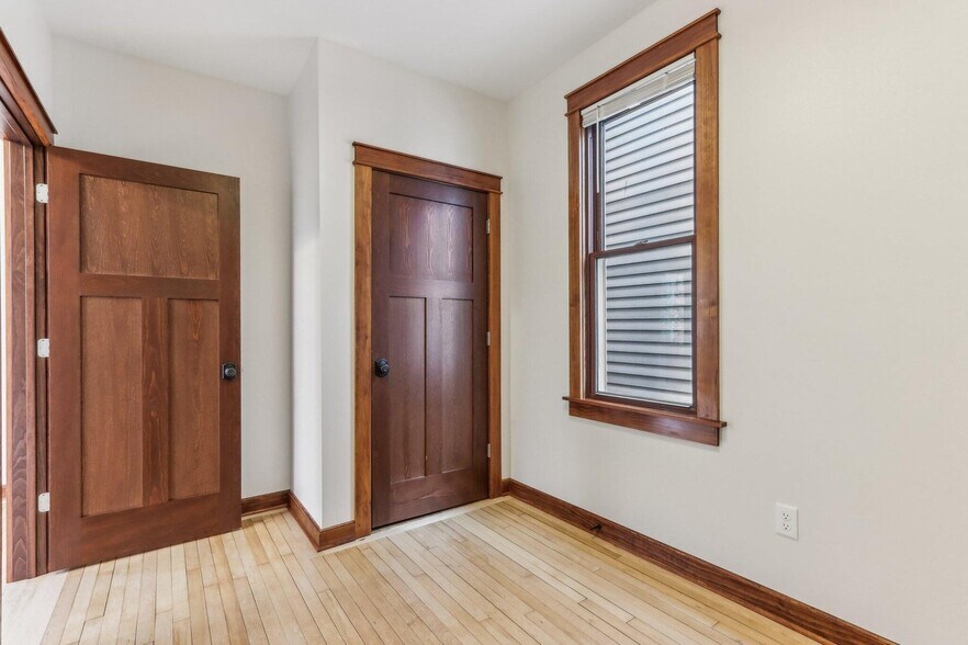 Bedroom 2 - 351 E Deer Pl