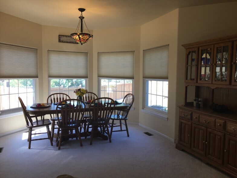 Building Photo - 4601 Westbury Dr