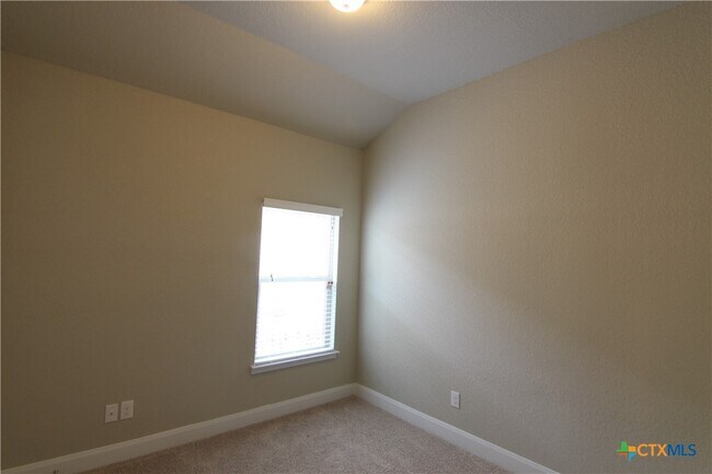 Building Photo - 1259 FM306