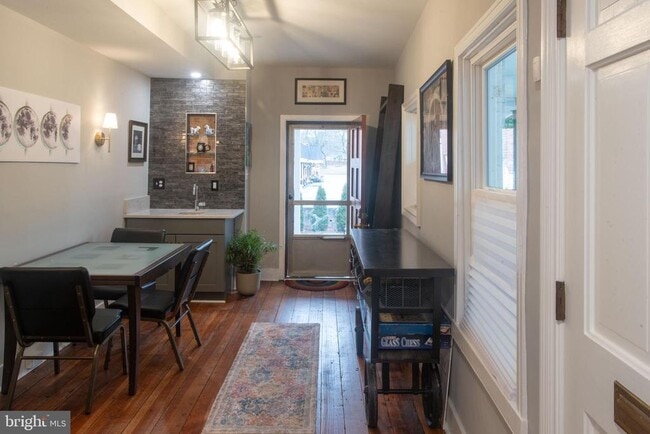 Building Photo - 146 W Patrick St