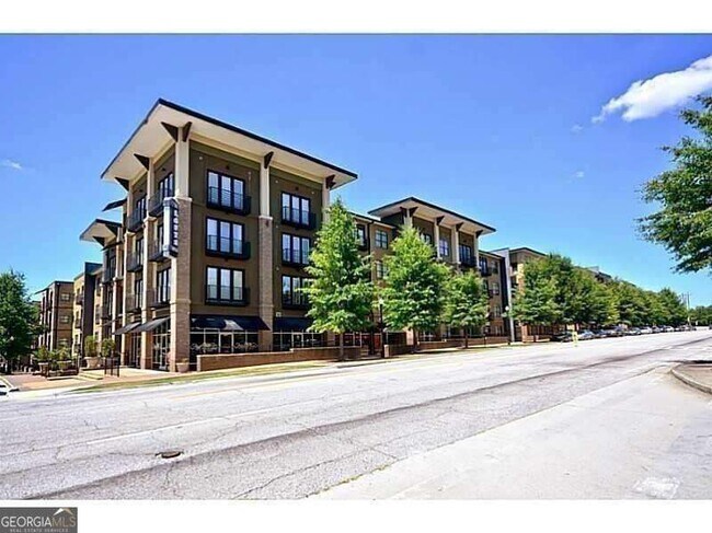 Primary Photo - 5300 Peachtree Rd