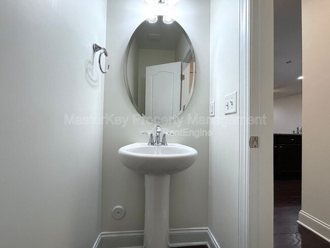 Building Photo - 152 Alamosa Pl