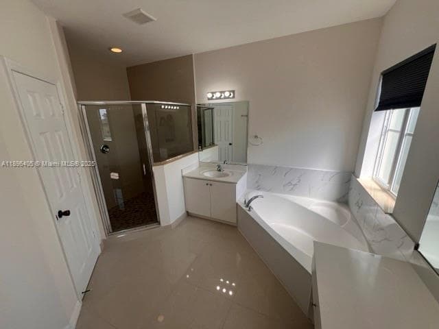 Building Photo - 16546 SW 71st Terrace