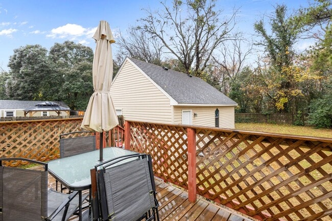 Building Photo - Beautiful Spacious Home for Rent in Norfolk!