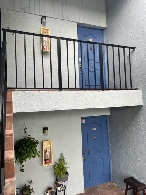 Building Photo - 6600 S Oriole Blvd