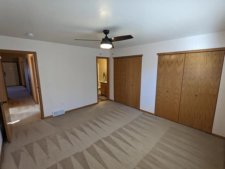 Building Photo - 191 Calabria Dr