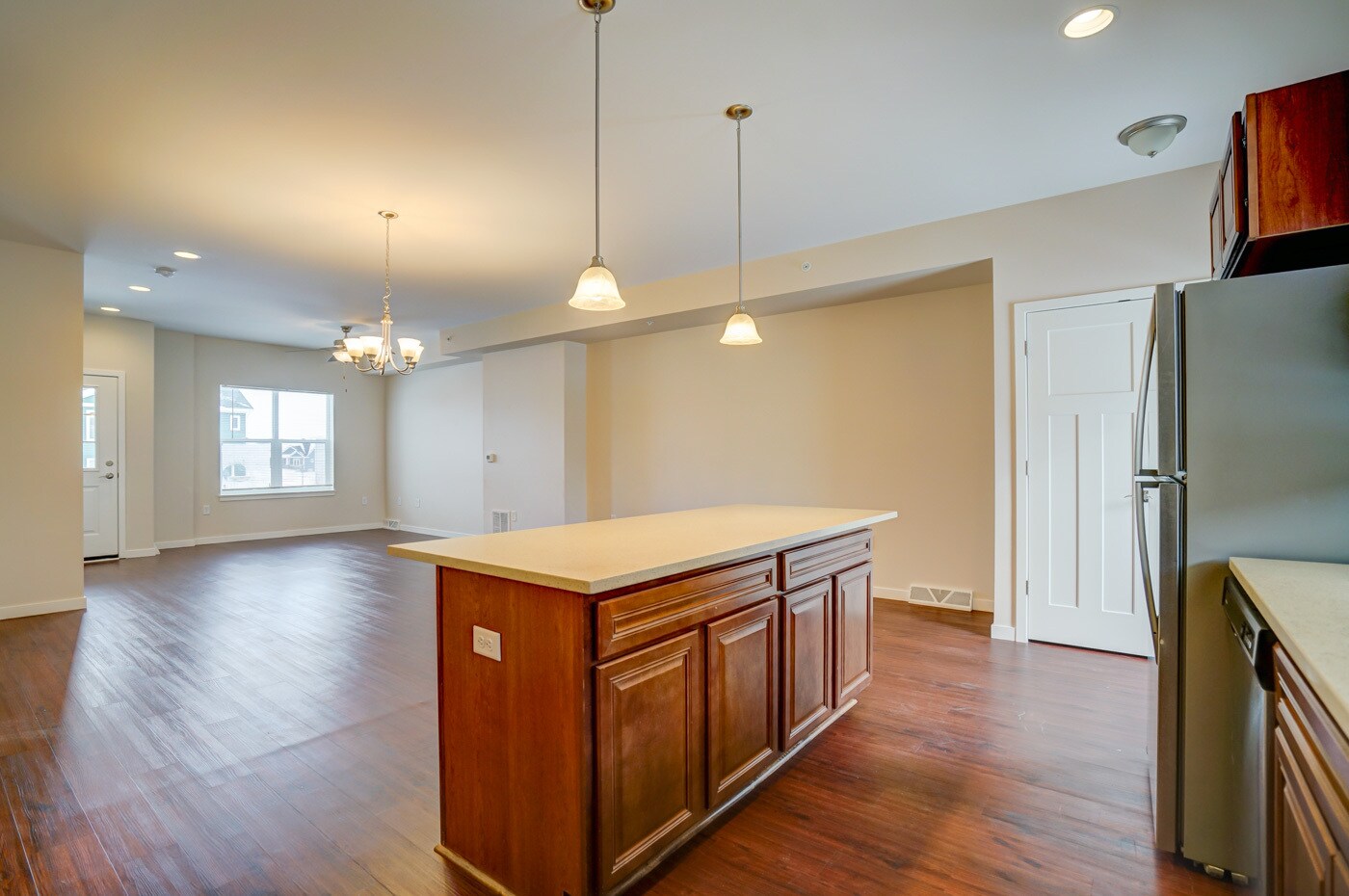 Building Photo - 4362 Eagle Ridge Ln