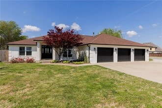 Building Photo - 1261 Mount Hebron Rd