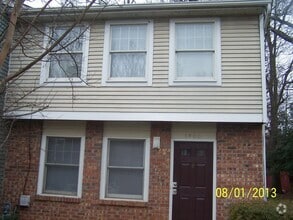 Building Photo - Springleaf Circle
