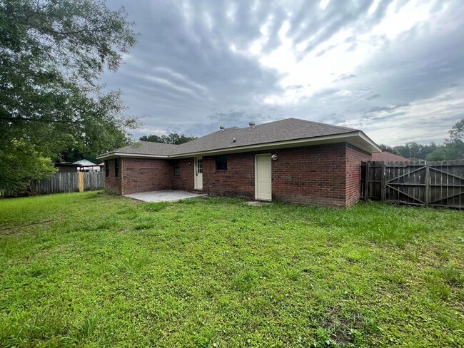 Building Photo - 960 Gulfstream Rd