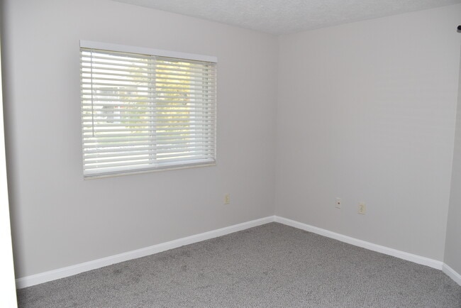 Building Photo - 5612 Baywatch Way