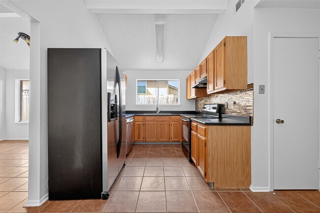 Building Photo - 4726 Hickorygate Dr
