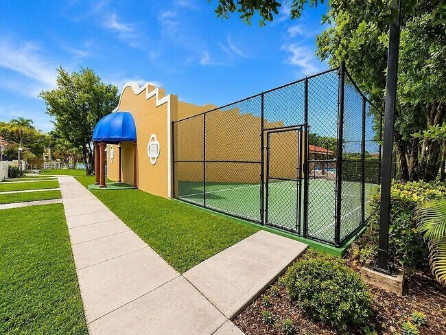 Building Photo - 8575 NW 5th Terrace
