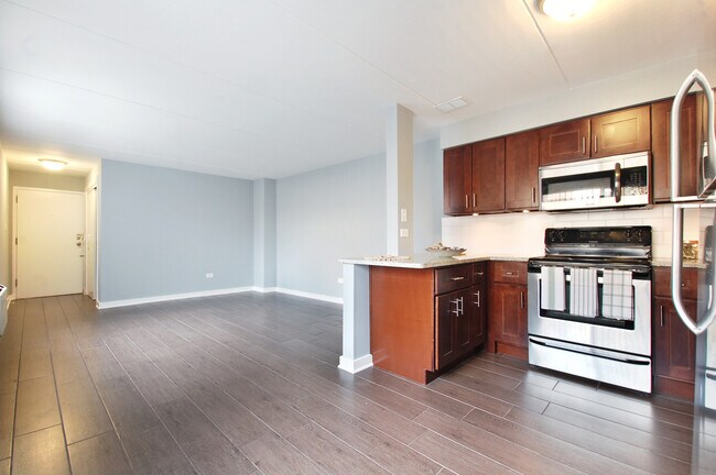 Building Photo - 426 Wesley Ave