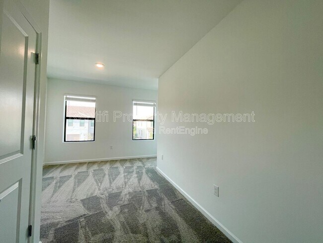 Building Photo - 1519 Lake Jessup Cir