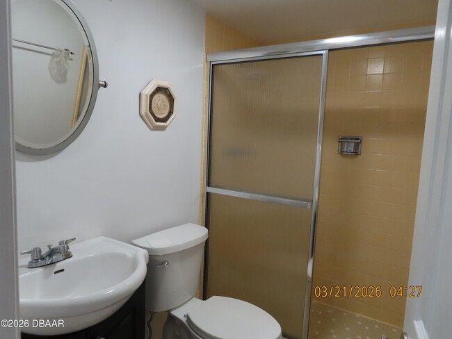 Building Photo - 3043 S Atlantic Ave