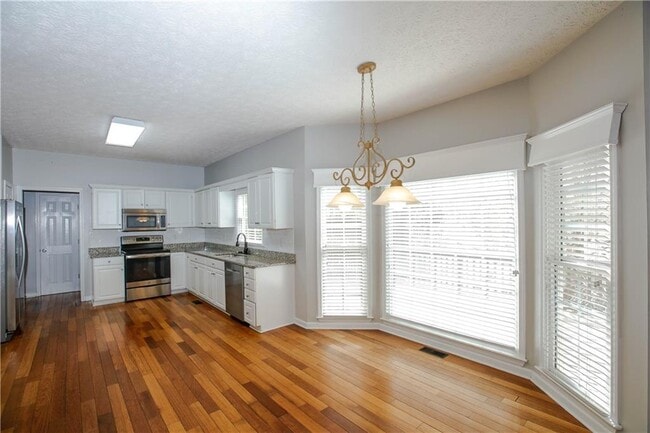 Building Photo - 435 Chandler Ct