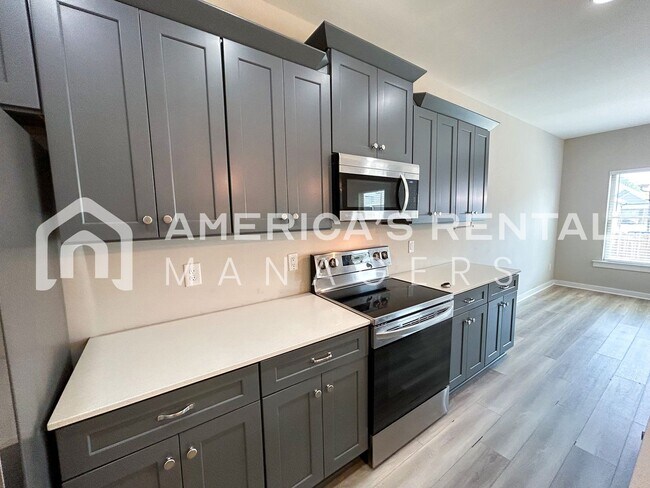 Building Photo - MOVE IN SPECIAL!!! - Roomy Home for Rent in Cullman, AL…6 Foot Privacy Fence. AVAILABLE NOW!! - S...