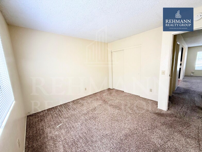 Building Photo - 3784 Arnold Ave