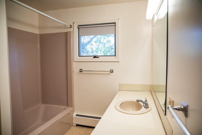 Building Photo - 11 Milk St