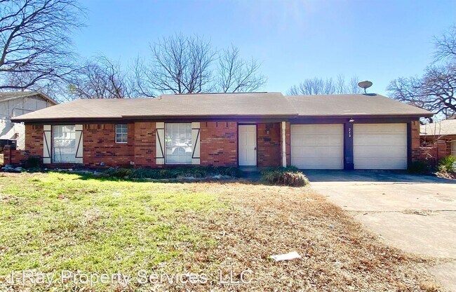 Primary Photo - 3 br, 2 bath House - 213 Laura Drive