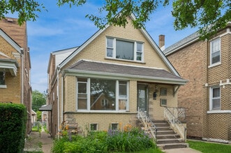 Building Photo - 4736 S Tripp Ave