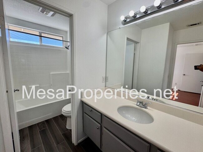 Building Photo - 1244 Tradition Ln