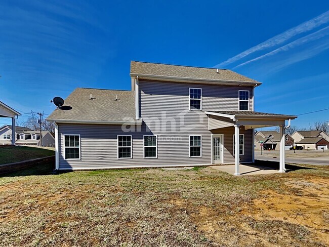 Building Photo - 908 Beverly Ct