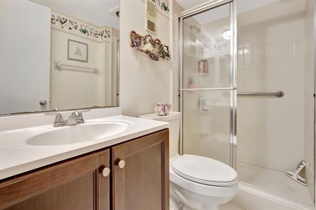 Building Photo - 9311 Orange Grove Dr