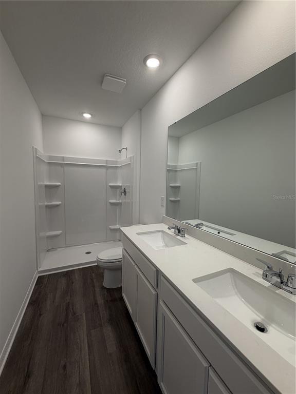 Building Photo - 2569 Olympic Ct