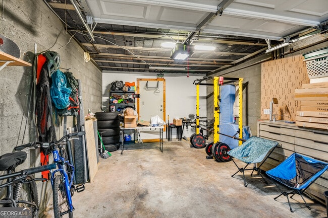 Building Photo - 96 Ardmore Pl NW