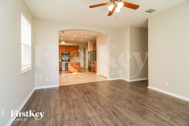 Building Photo - 14832 Faberge Dr