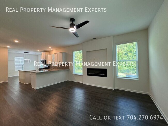 Building Photo - 3227 Selwyn Landing Dr