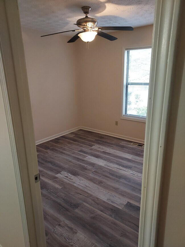 Building Photo - 5336 Ferry Creek Ln