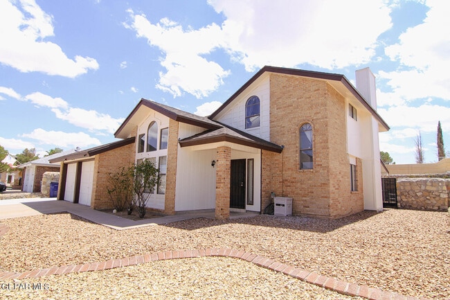 Building Photo - 11532 Tom Ulozas Dr