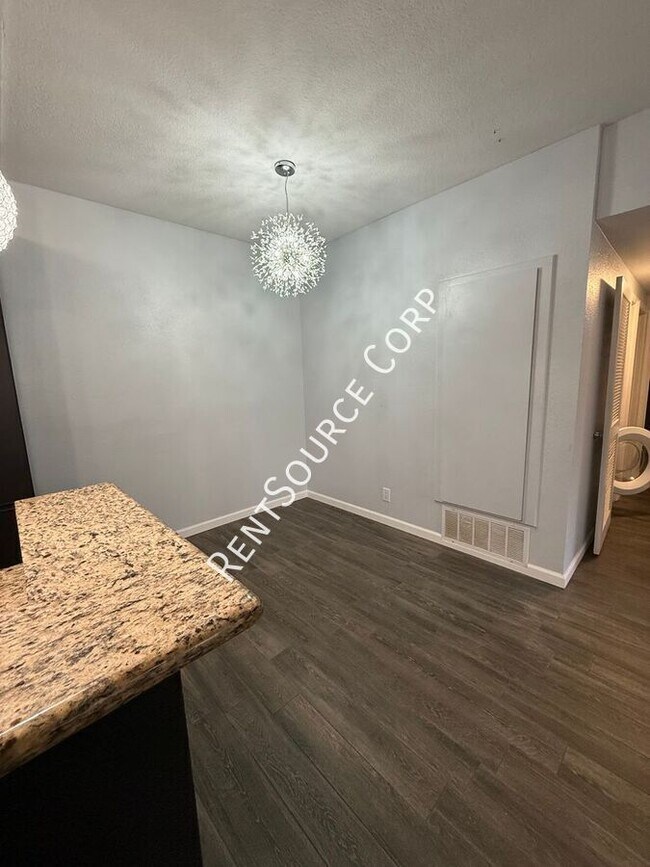 Building Photo - 27616 Susan Beth Way