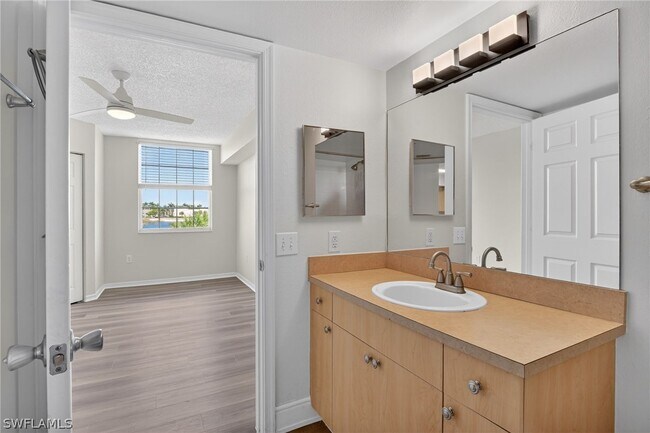 Building Photo - 8754 River Homes Lane