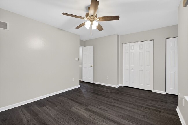 Building Photo - Move-In Ready 3BR Townhome – Deck, Yard & Finished Basement *OPEN HOUSE 3/14/26 1PM-3PM *