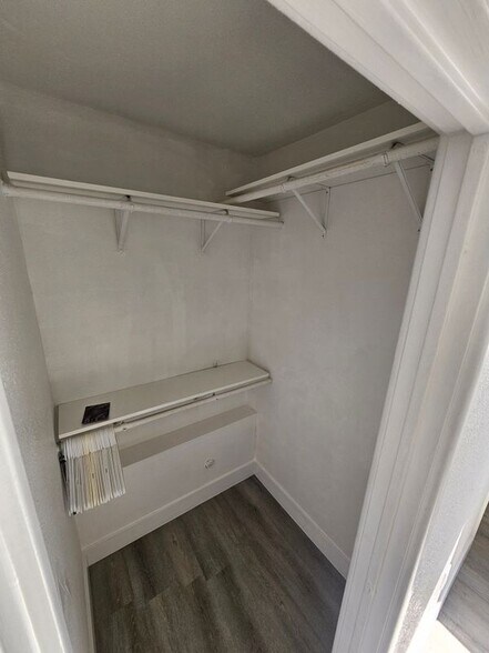 Building Photo - 96 E. Palomar