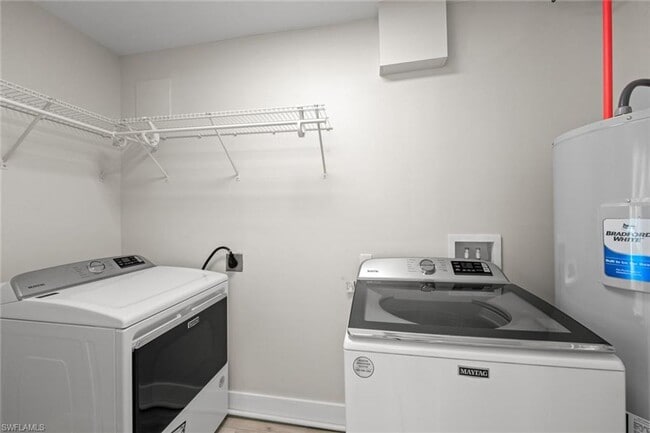 Building Photo - ANNUAL RENTAL - 2 BED / 2 BATH ATTACHED GA...
