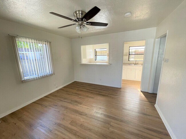 Building Photo - 740main