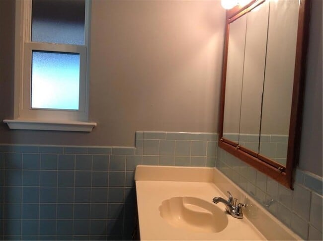Building Photo - 5801 Rosalie Ct