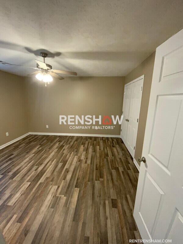 Building Photo - 469 Dana St