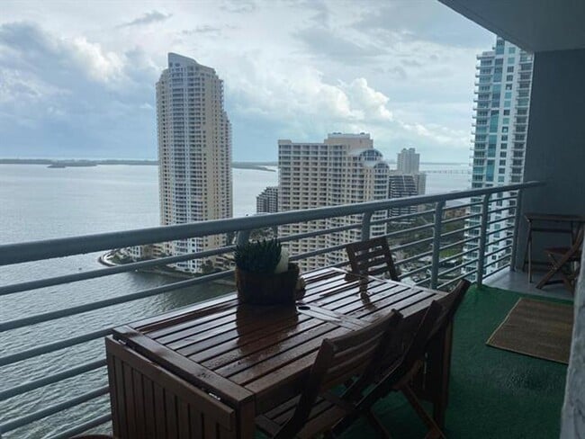 Building Photo - 325 S Biscayne Blvd