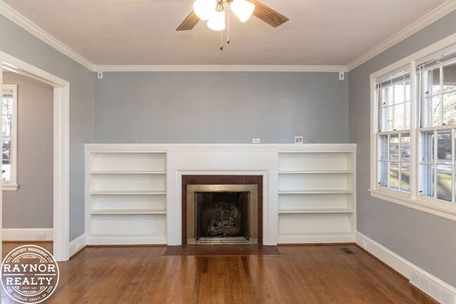 Building Photo - 433 Norvell St