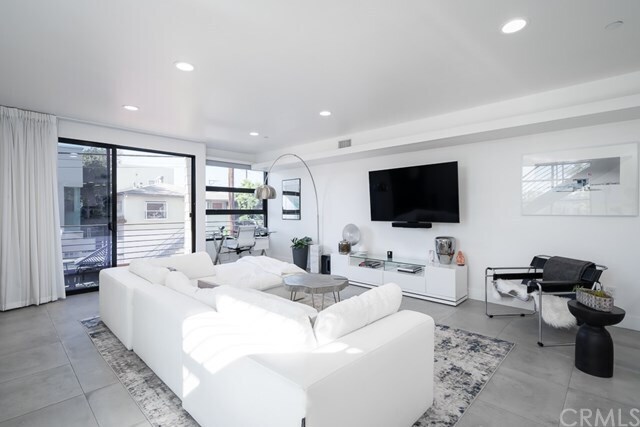 Building Photo - 1418 Innes Pl