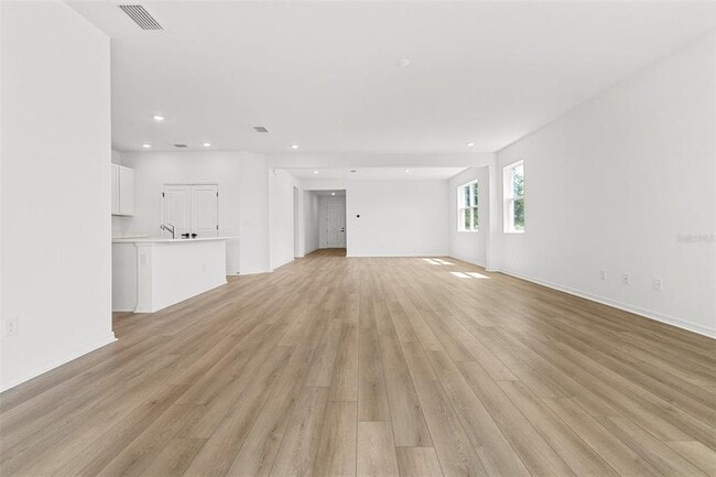 Building Photo - 29308 Kinsington Ct