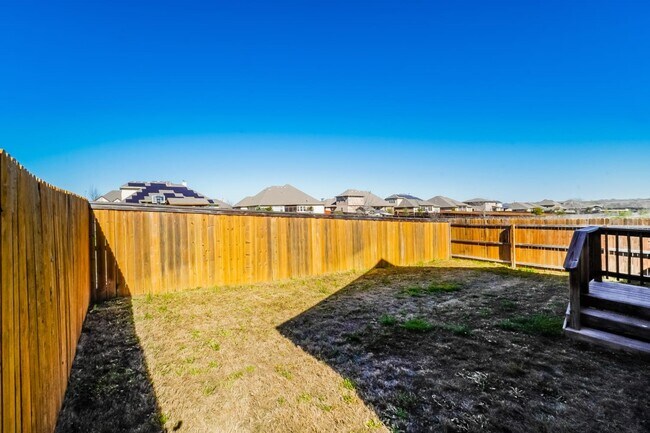 Building Photo - 6443 Cibolo Springs